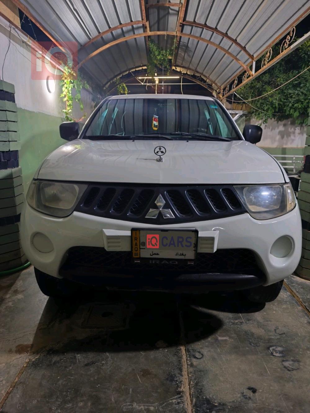 ميتسوبيشي L200